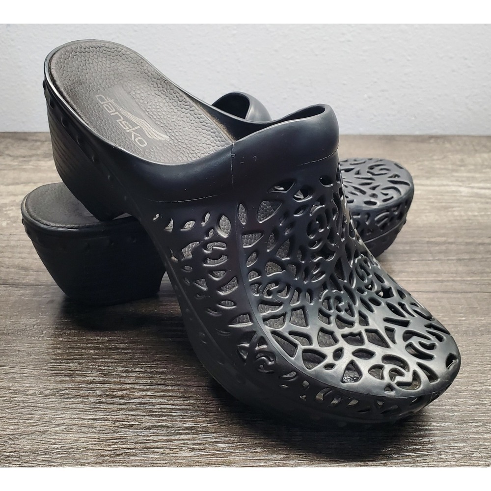 Dansko Pippa Rubber Clogs Size 37 (6.5-7) Mules Black Rose Cutout Y2K Gorpcore